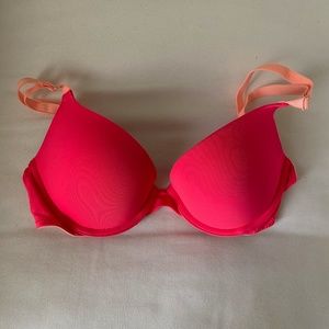 EUC Victoria's Secret PINK Wear Everywhere Push-Up Bra Red / Orange 32C
